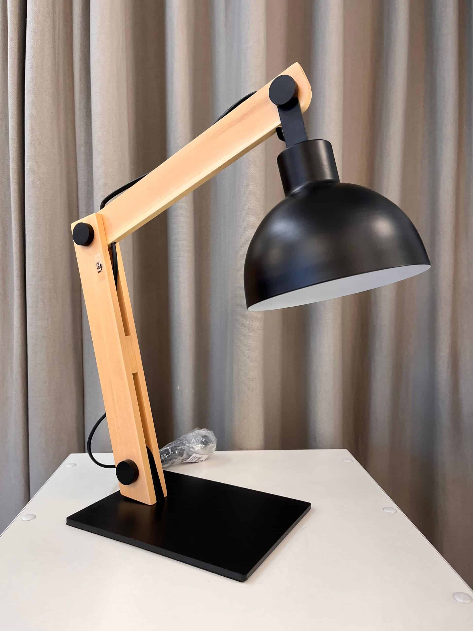 Lampara de Mesa C35