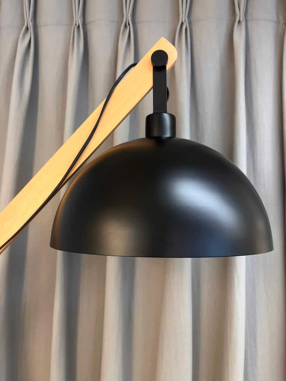 Lampara Pie C36