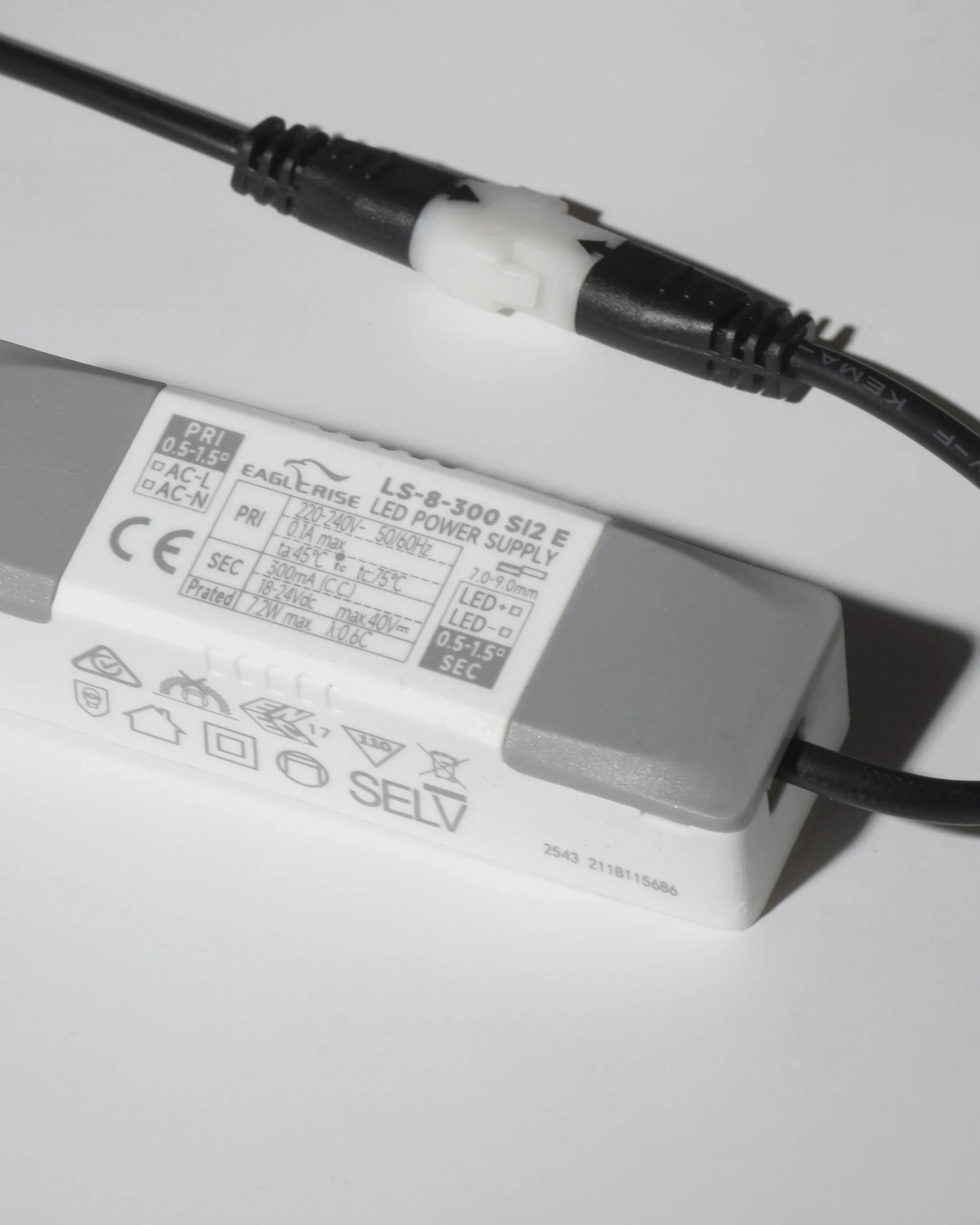 Embutido Liv L 20w - Imagen 8